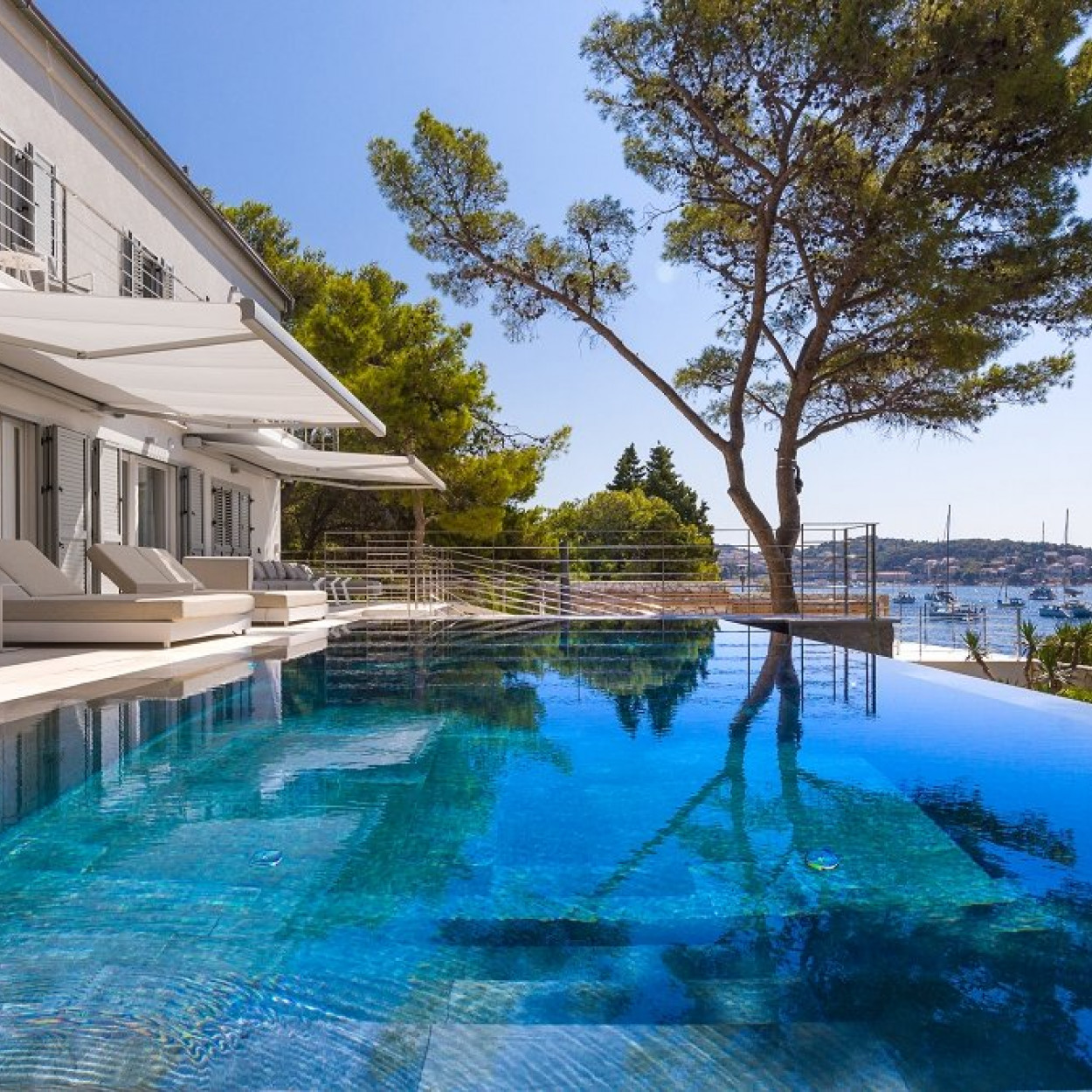 Villas Hvar - osnovna slika